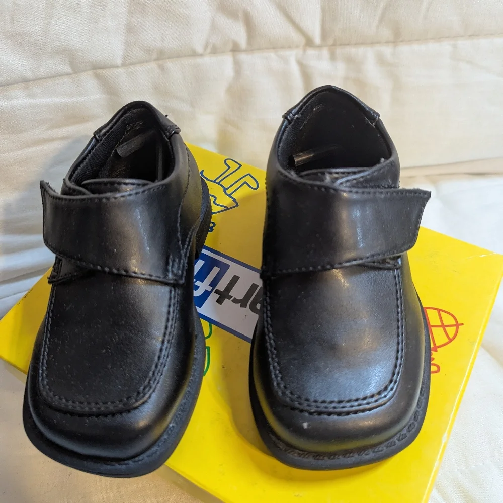 Smartfit Boys Black Dress Shoes Size 5W